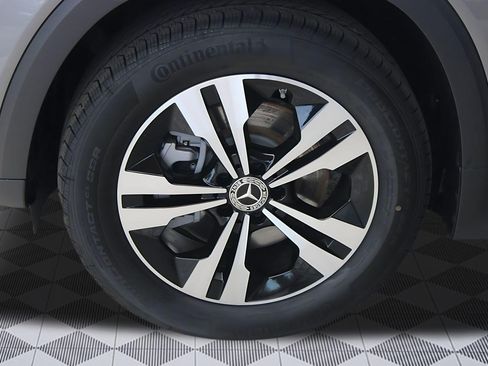 New 2026 Mercedes-Benz GLB 250 image 12