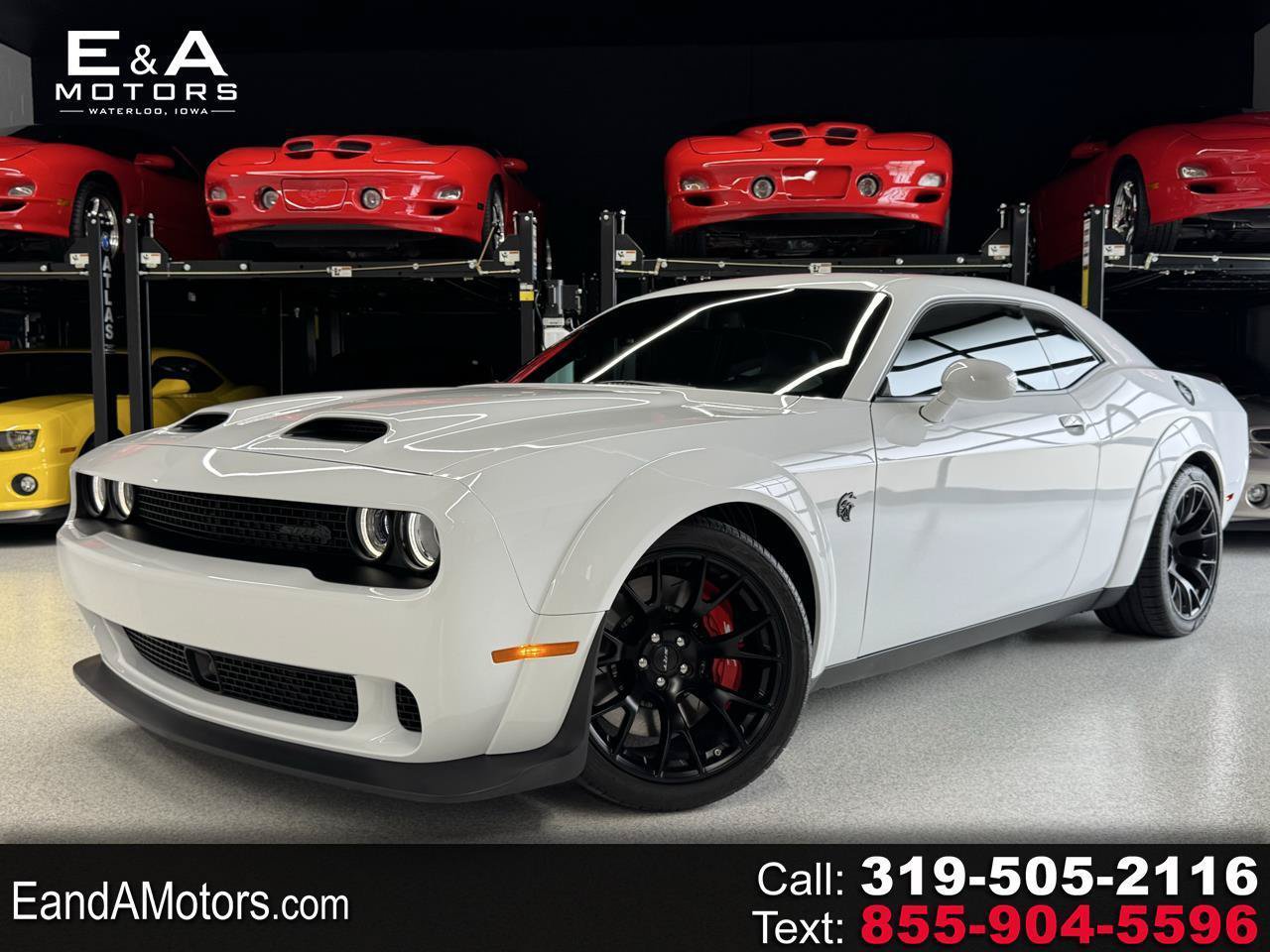 Used 2023 Dodge Challenger SRT Hellcat RWD image 1