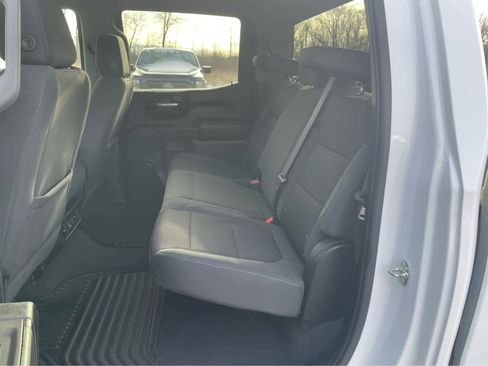 Used 2022 Chevrolet Silverado 1500 LT w/ Bed Protection Package image 30