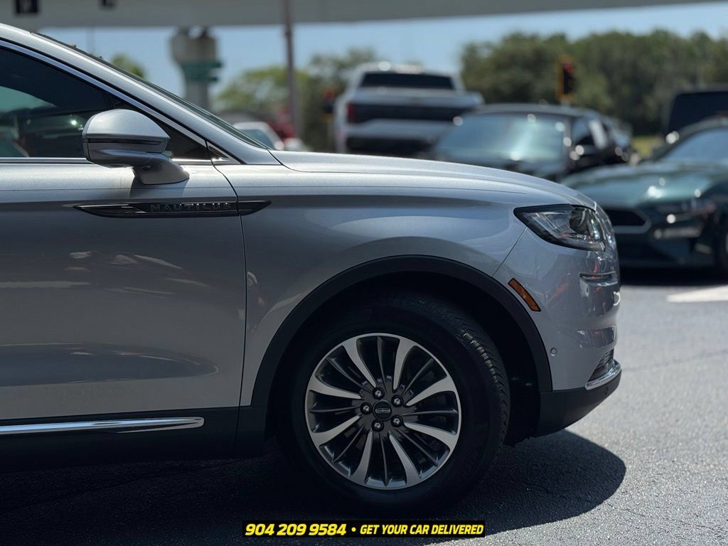 Used 2021 Lincoln Nautilus Reserve FWD image 9