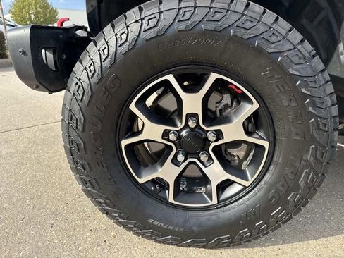 Used 2021 Jeep Wrangler Unlimited Rubicon AWD/4WD image 9