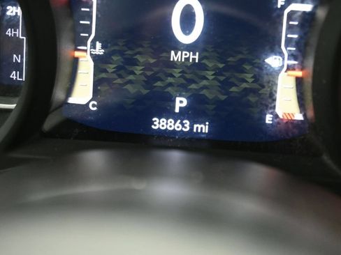 Used 2024 Jeep Wrangler Unlimited Sport AWD/4WD image 18