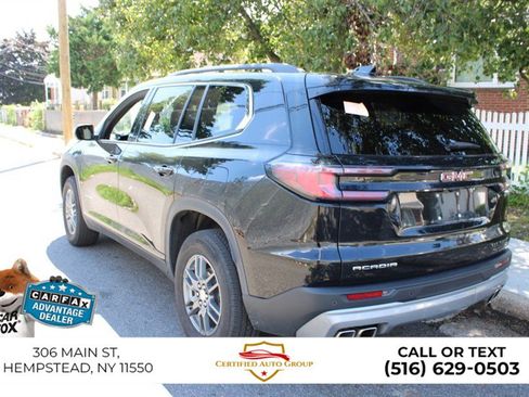 Used 2025 GMC Acadia Elevation FWD image 7