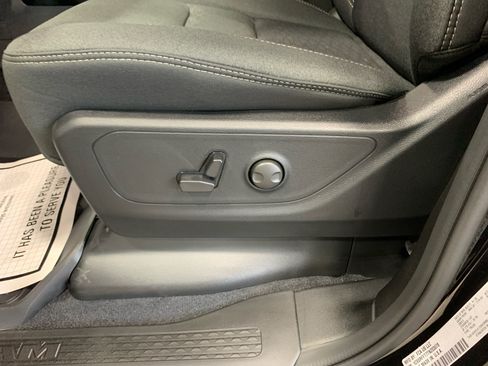 New 2026 RAM 1500 Big Horn AWD/4WD image 16
