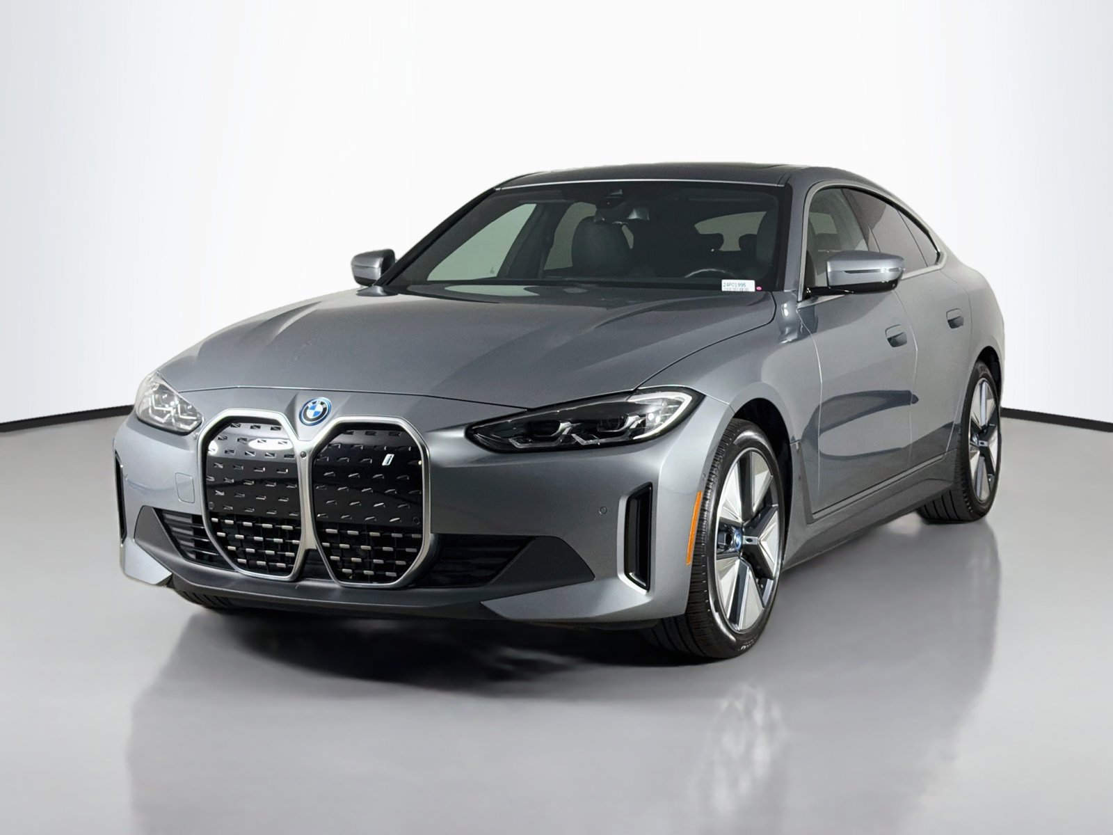 Certified 2024 BMW i4 eDrive35 w/ Convenience Package RWD image 3