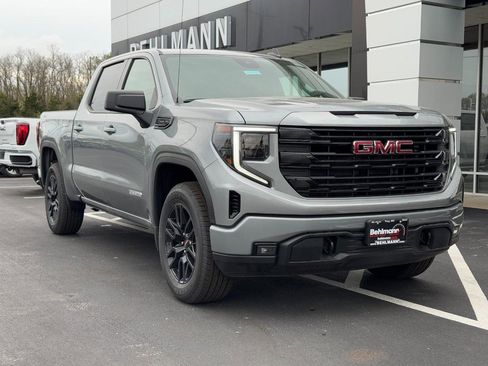 New 2026 GMC Sierra 1500 Elevation image 2