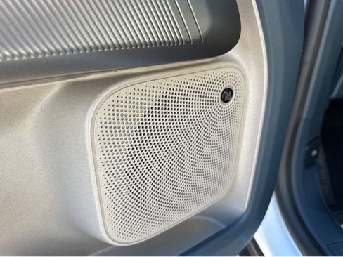 New 2026 Ford Maverick Lariat image 32