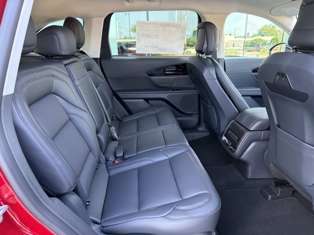 New 2026 Lincoln Nautilus Premier AWD/4WD image 21