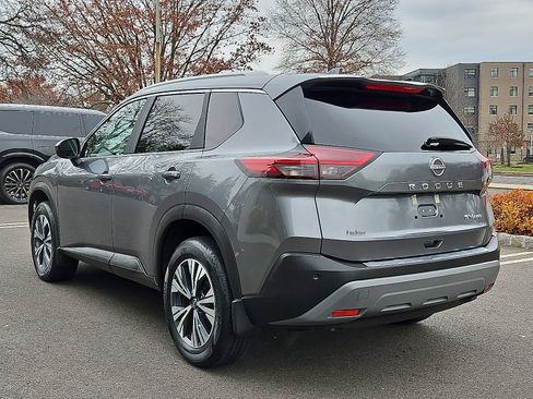Certified 2023 Nissan Rogue SV w/ SV Premium B Package image 4