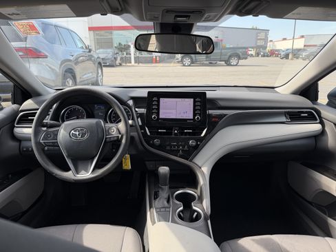 Used 2023 Toyota Camry LE FWD image 11