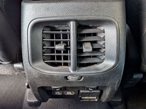 Certified 2021 Jeep Cherokee Limited w/ Elite Package image 32