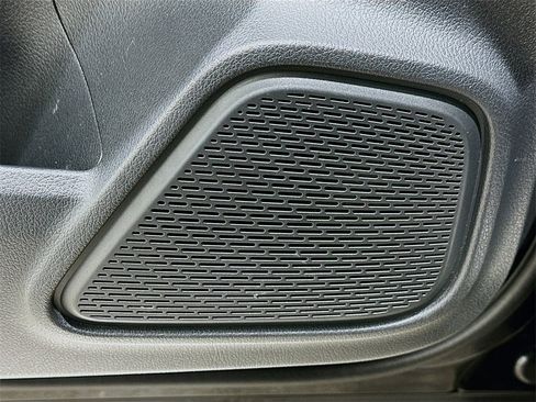 Used 2024 Mercedes-Benz GLA 250 4MATIC image 18