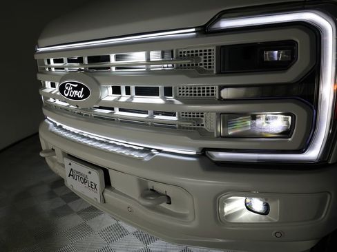 Used 2026 Ford F250 Platinum image 43