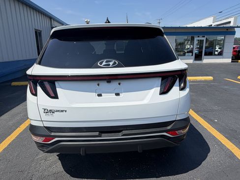Used 2022 Hyundai Tucson SEL w/ Convenience Package FWD image 4