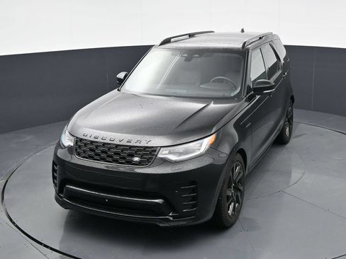 Used 2024 Land Rover Discovery Dynamic SE AWD/4WD image 23