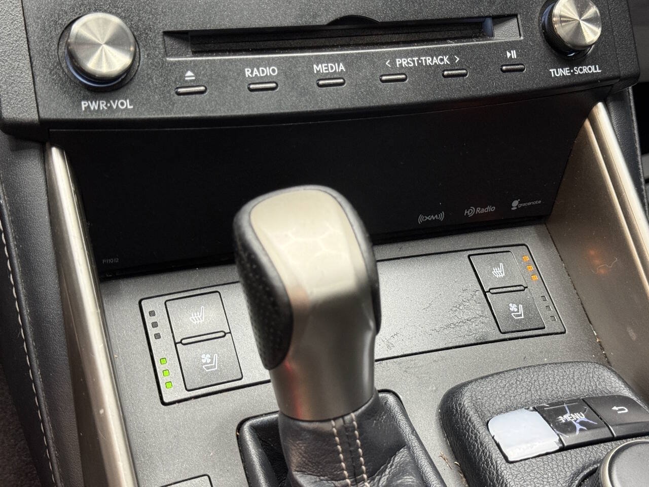 Used 2016 Lexus IS 200t w/ F Sport Package RWD image 23