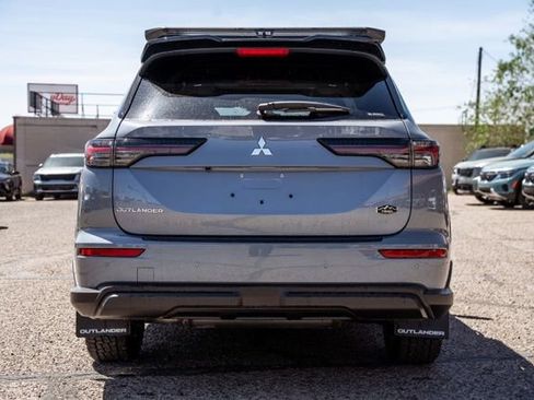 New 2026 Mitsubishi Outlander AWD image 6