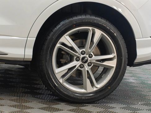 Used 2022 Audi Q3 2.0T Premium Plus w/ Premium Plus Package AWD/4WD image 60