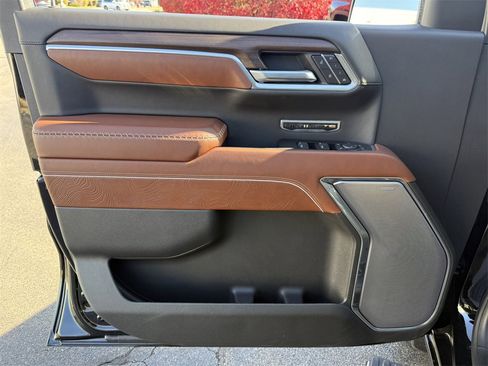 Certified 2026 GMC Sierra 1500 Denali Ultimate image 14