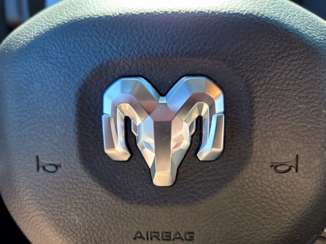 Used 2026 RAM 2500 Big Horn AWD/4WD image 32