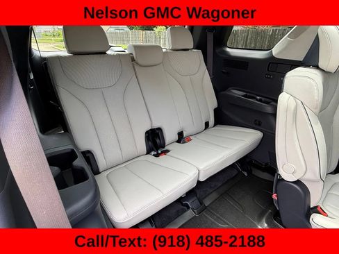 Used 2025 Hyundai Palisade Calligraphy AWD/4WD image 12