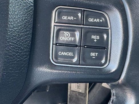 Used 2019 RAM 1500 Big Horn AWD/4WD image 17