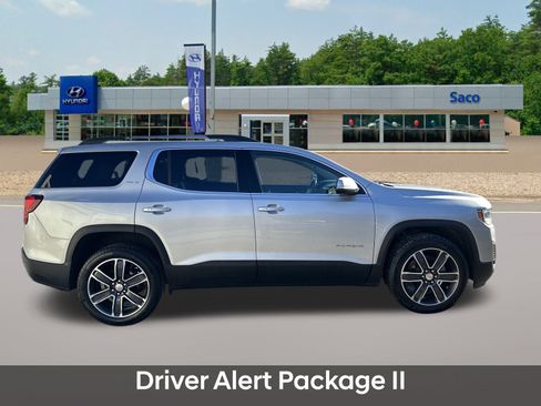 Used 2020 GMC Acadia SLT w/ Driver Alert Package II image 6