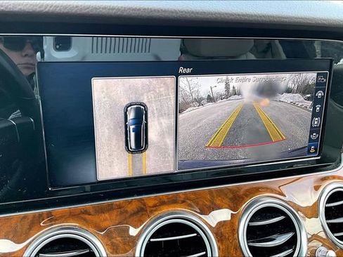 Used 2019 Mercedes-Benz E 450 E 450 image 17