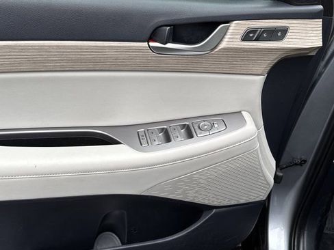 Used 2021 Hyundai Palisade SEL w/ Premium Package image 39