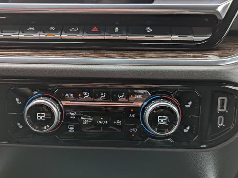 Used 2023 GMC Sierra 1500 Elevation w/ X31 Off-Road Package image 13