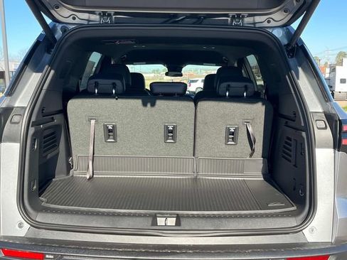 New 2026 Chevrolet Traverse LT image 6