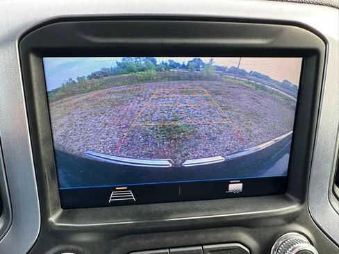 Used 2020 GMC Sierra 1500 Elevation w/ Elevation Value Package image 27