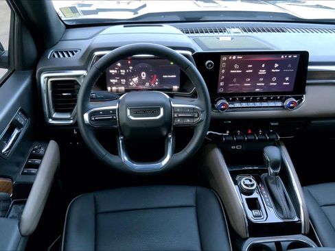 Used 2026 GMC Canyon Denali image 10