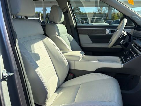 Used 2024 Hyundai Santa Fe Limited image 19