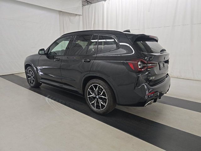 Used 2023 BMW X3 xDrive30i w/ M Sport Package AWD/4WD image 3