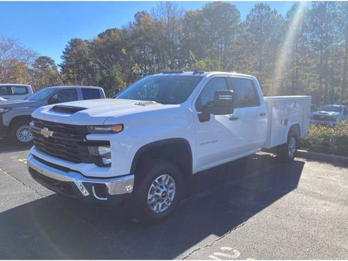 New 2026 Chevrolet Silverado 2500 W/T w/ WT Convenience Package image 2