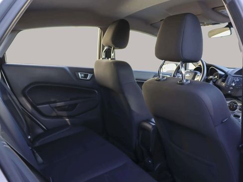 Used 2016 Ford Fiesta SE image 29