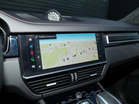 Certified 2023 Porsche Cayenne GTS AWD/4WD image 25
