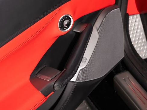 Used 2019 Ferrari Portofino RWD image 62