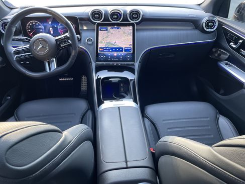 Certified 2025 Mercedes-Benz GLC 300 image 26