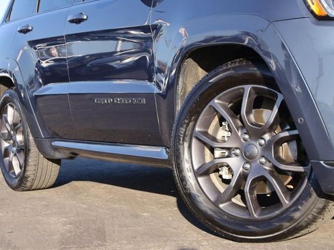Used 2021 Jeep Grand Cherokee High Altitude image 3