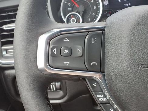 Used 2026 RAM 1500 Laramie AWD/4WD image 18