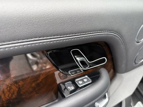 Used 2022 Land Rover Range Rover Westminster Edition image 29