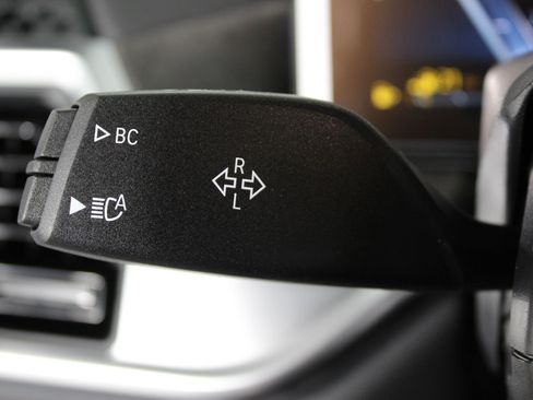 New 2026 BMW X5 xDrive50e image 29