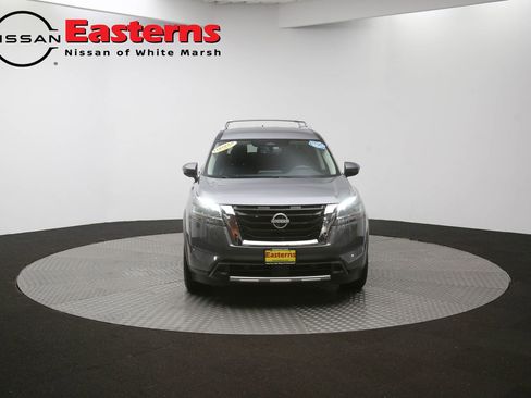 Used 2023 Nissan Pathfinder SL AWD/4WD image 51