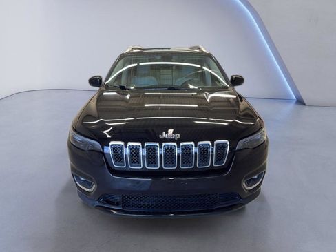 Used 2019 Jeep Cherokee Limited AWD/4WD image 2
