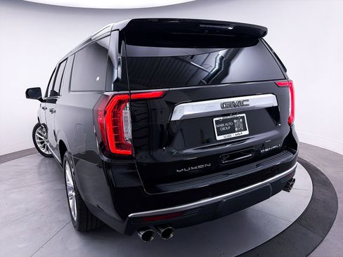 Used 2021 GMC Yukon XL Denali w/ Denali Ultimate Package RWD image 11