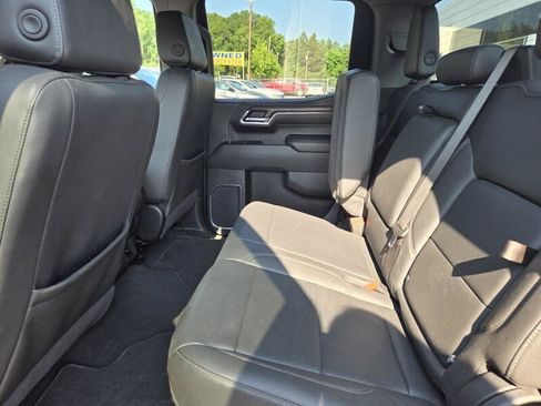 Used 2025 GMC Sierra 1500 SLT RWD image 24