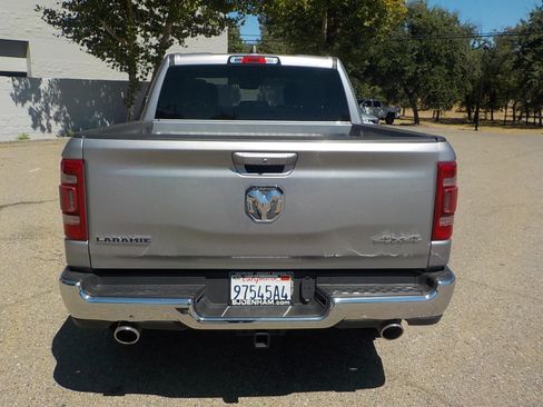Used 2024 RAM 1500 Laramie AWD/4WD image 10