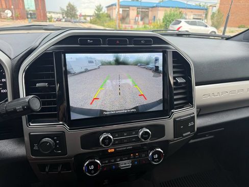 Used 2022 Ford F250 Lariat AWD/4WD image 19